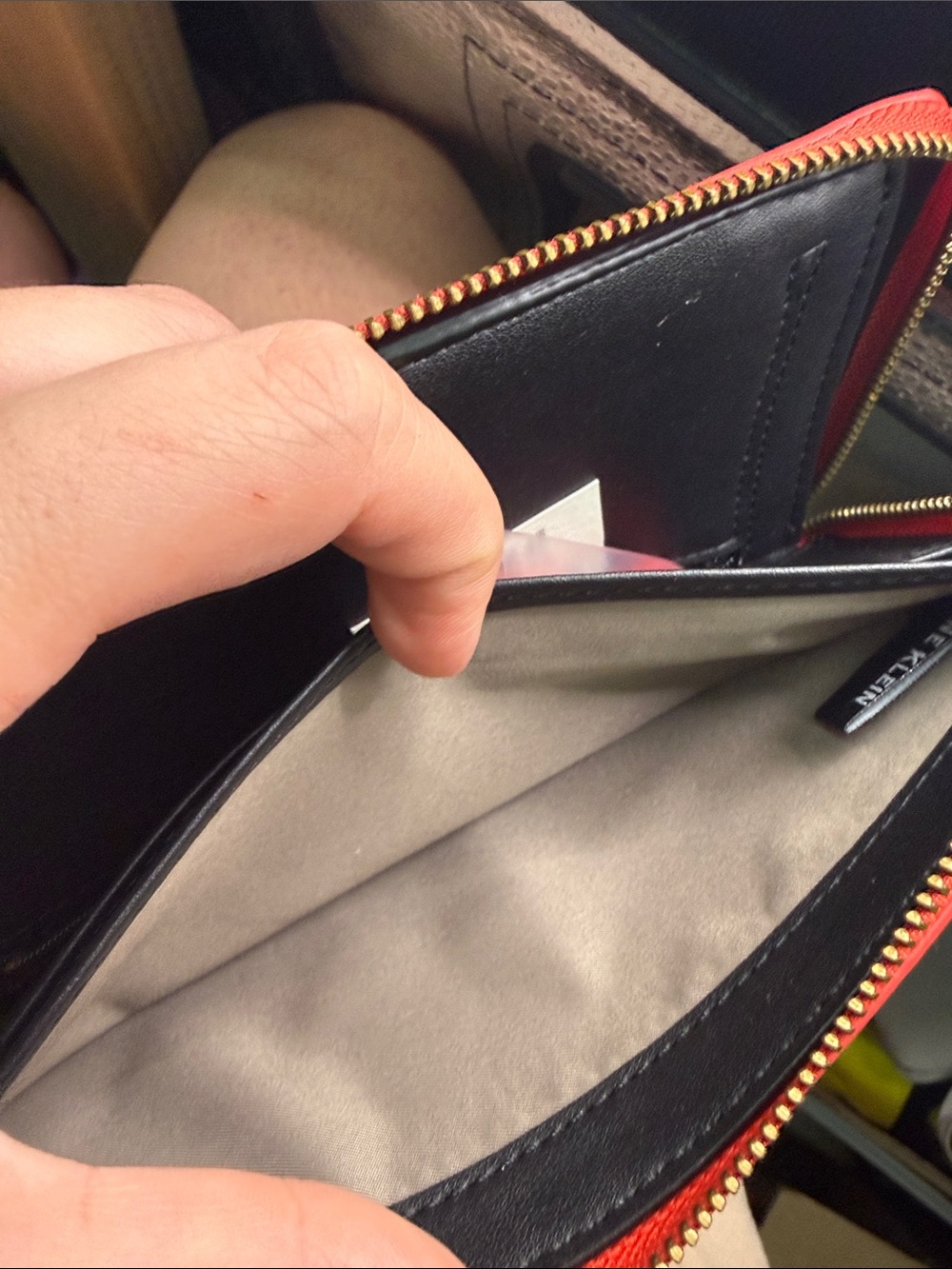 NWT Anne Klein Abstract Slim Zip Around Wallet Red Black Tan ID Card Holder - Picture 11 of 14